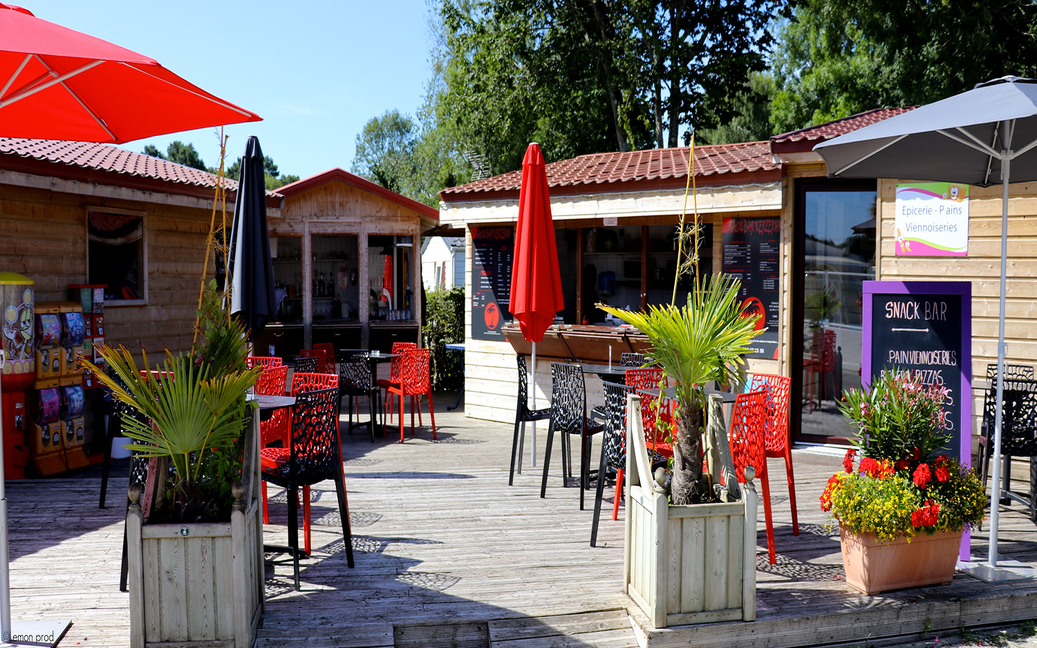 Terrasse du Snack/bar Camping Kerzerho Terrasse du Snack/bar Camping Kerzerho