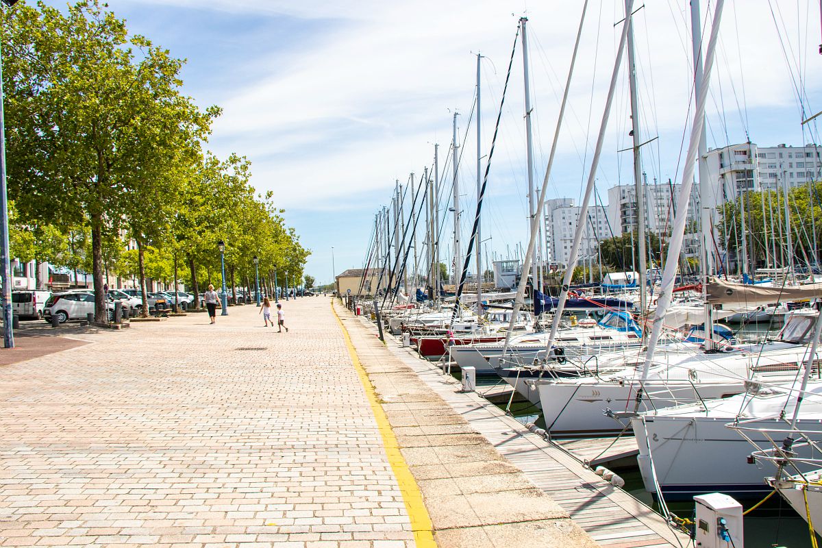 Esplanade du port de Lorient
