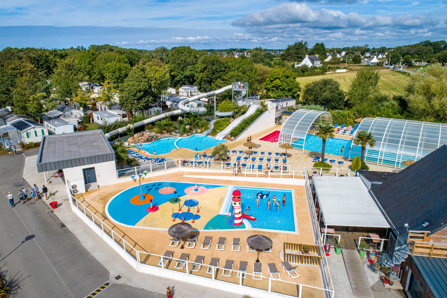 Beheizter Wasserpark des Camping Kerzerho in Erdeven